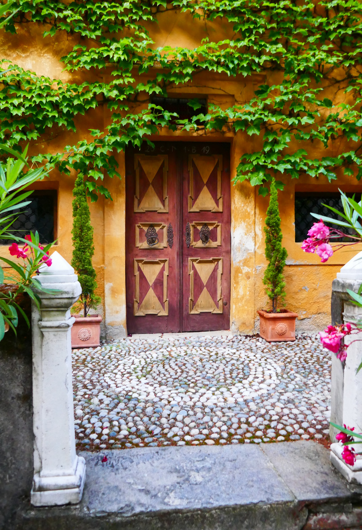 Innenhof im Schloß von Schenna