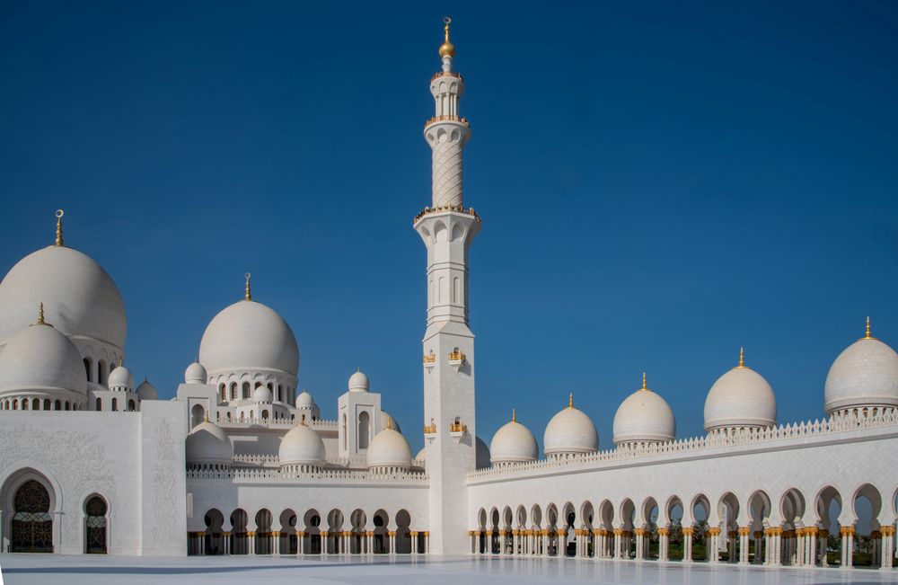 Innenhof Sheikh Zayed Grand Mosque