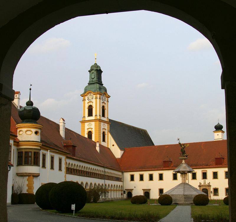 Innenhof Stift Reichersberg