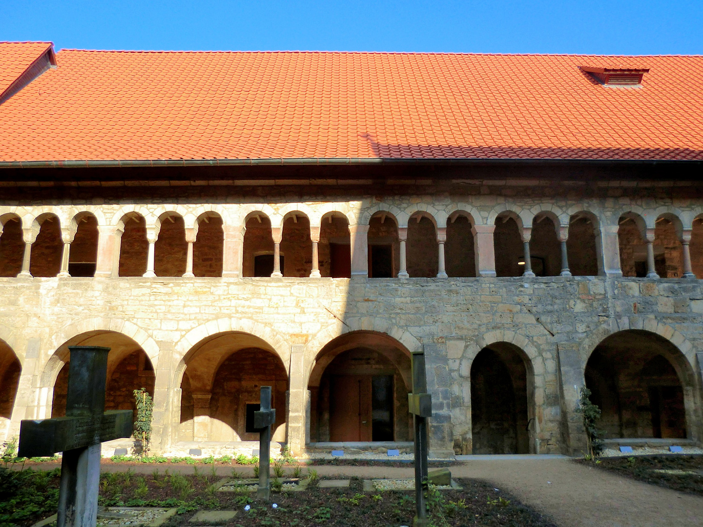 Innenhof von St. Maria Himmelfahrt