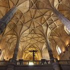 Innenraum der Kirche im Hieronimus-Kloster in Lissabon