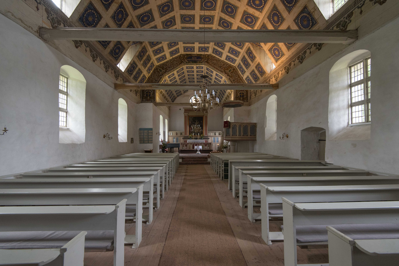 Innenraum der Kirche von Benz auf Usedom