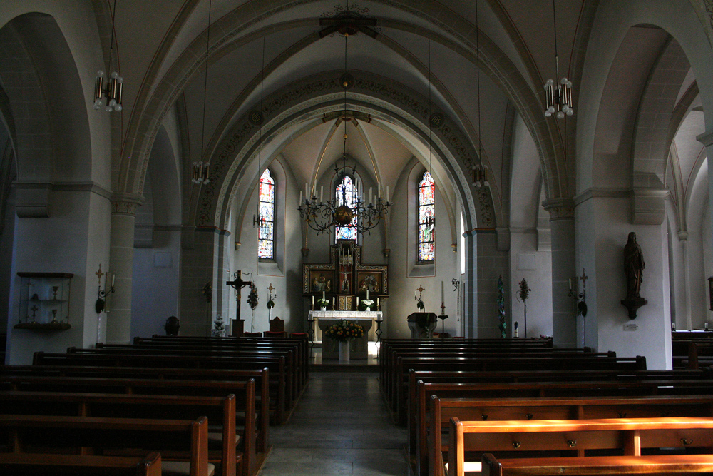 Innenraum Kath. Pfarrkirche St. Jodokus in Wewelsburg
