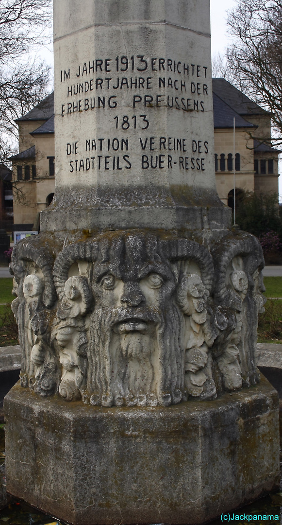 Innenschrift am Jubiläumsbrunnen - Resser Marktplatz in Gelsenkirchenc Resse