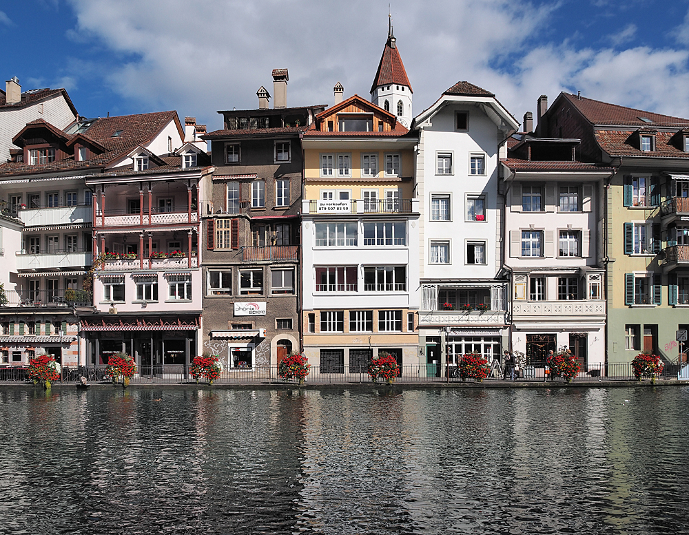 Innenstadt /Thun /Fluß Aare