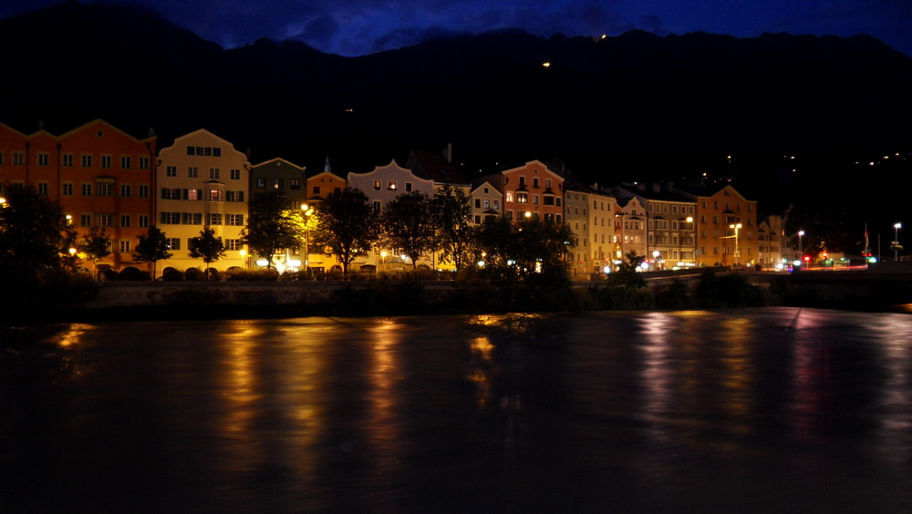 ....Innsbruck bei Nacht....