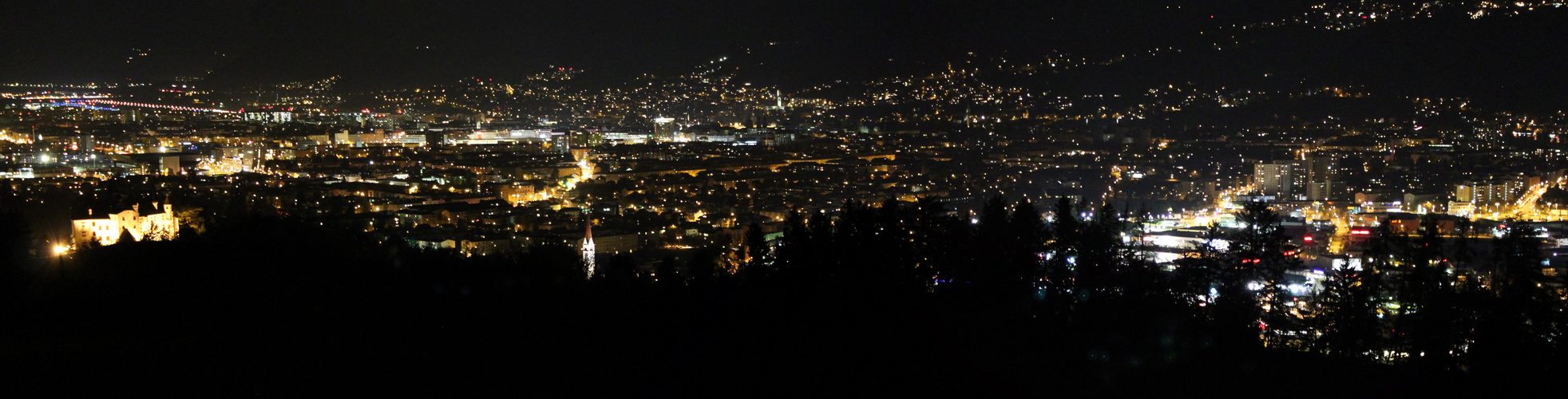 Innsbruck bei Nacht