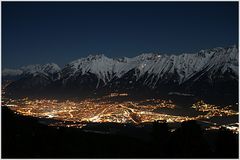 Innsbruck bei Nacht