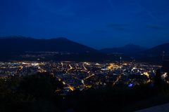 Innsbruck bei Nacht