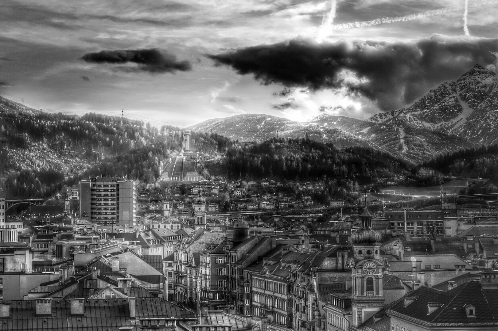 Innsbruck mit Blick auf Bergiselschanze