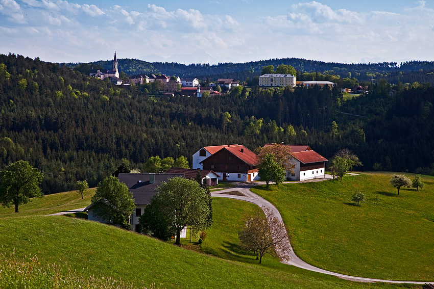 In`s Land einigschaut.