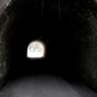 Ins Licht ...am Ende des Tunnels im Licht