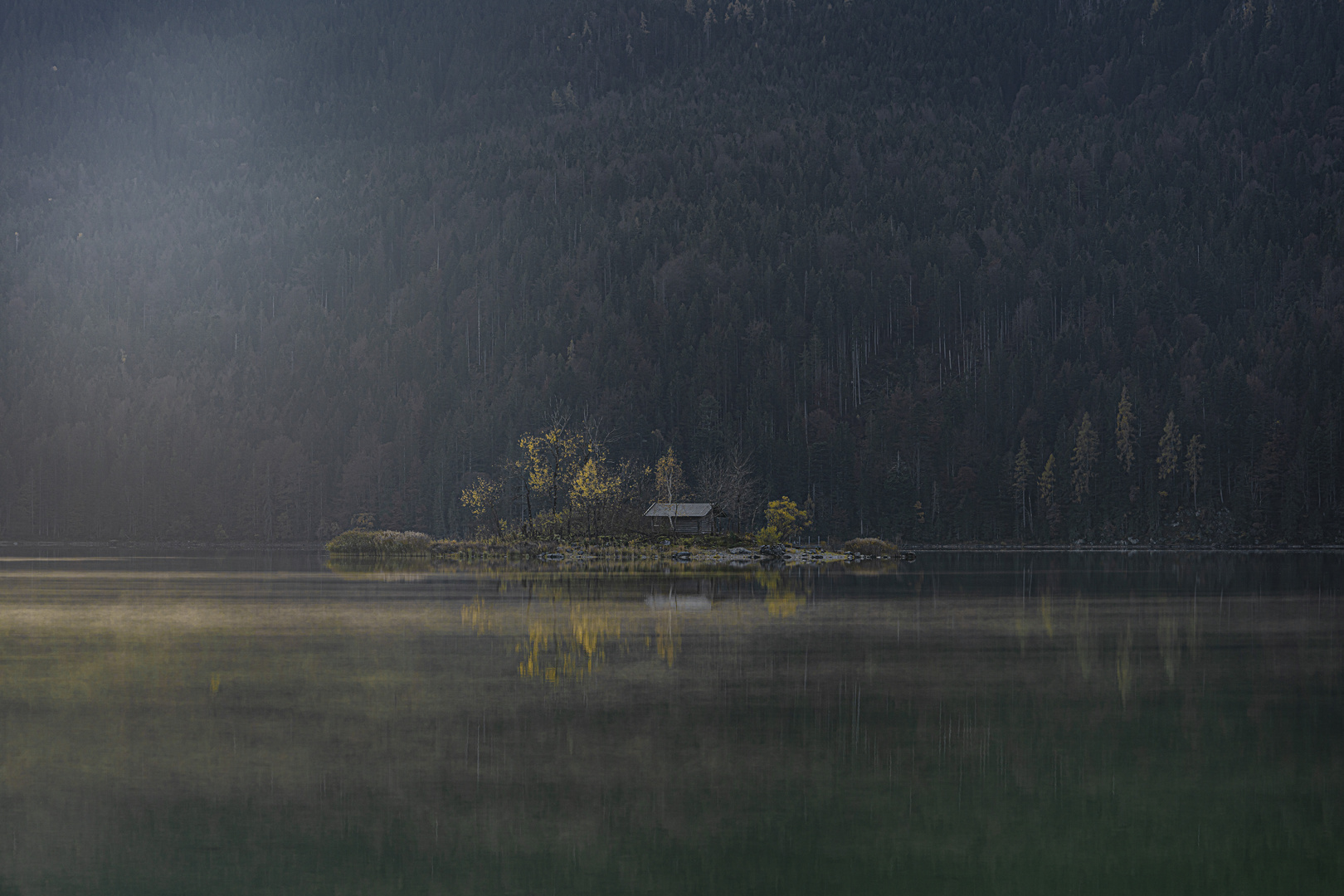 Insel im Eibsee (4)