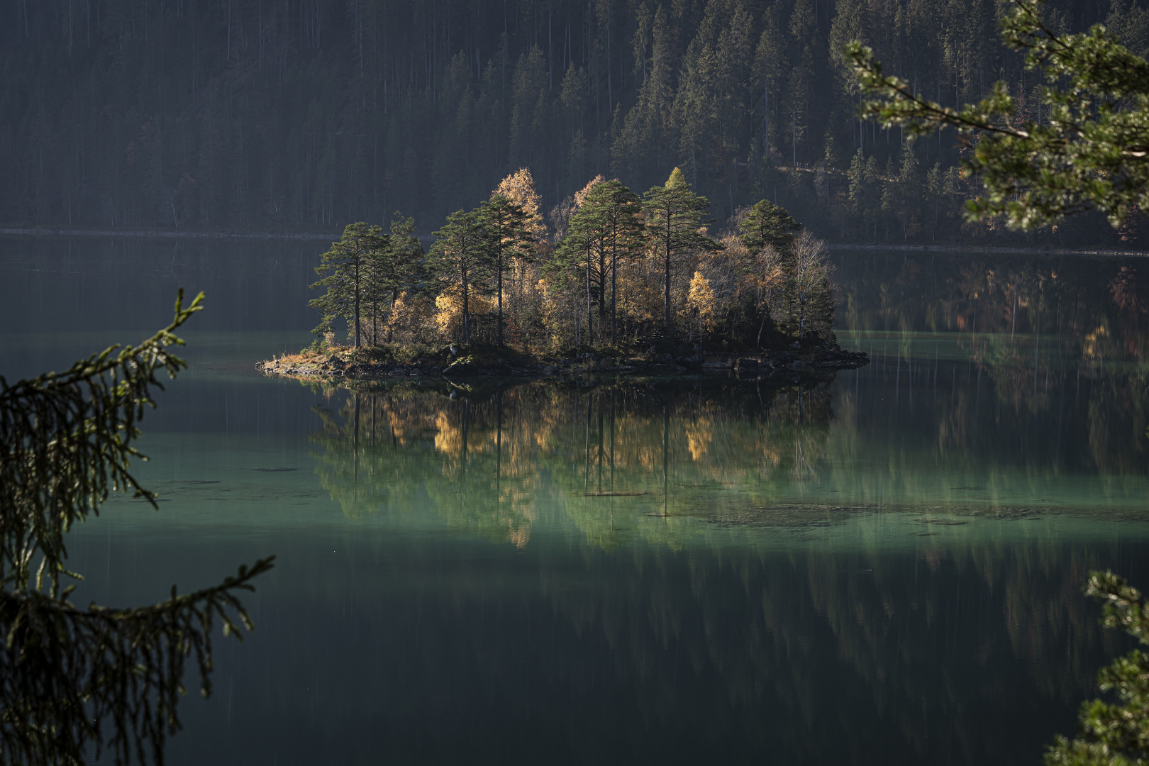 Insel im Eibsee (7)