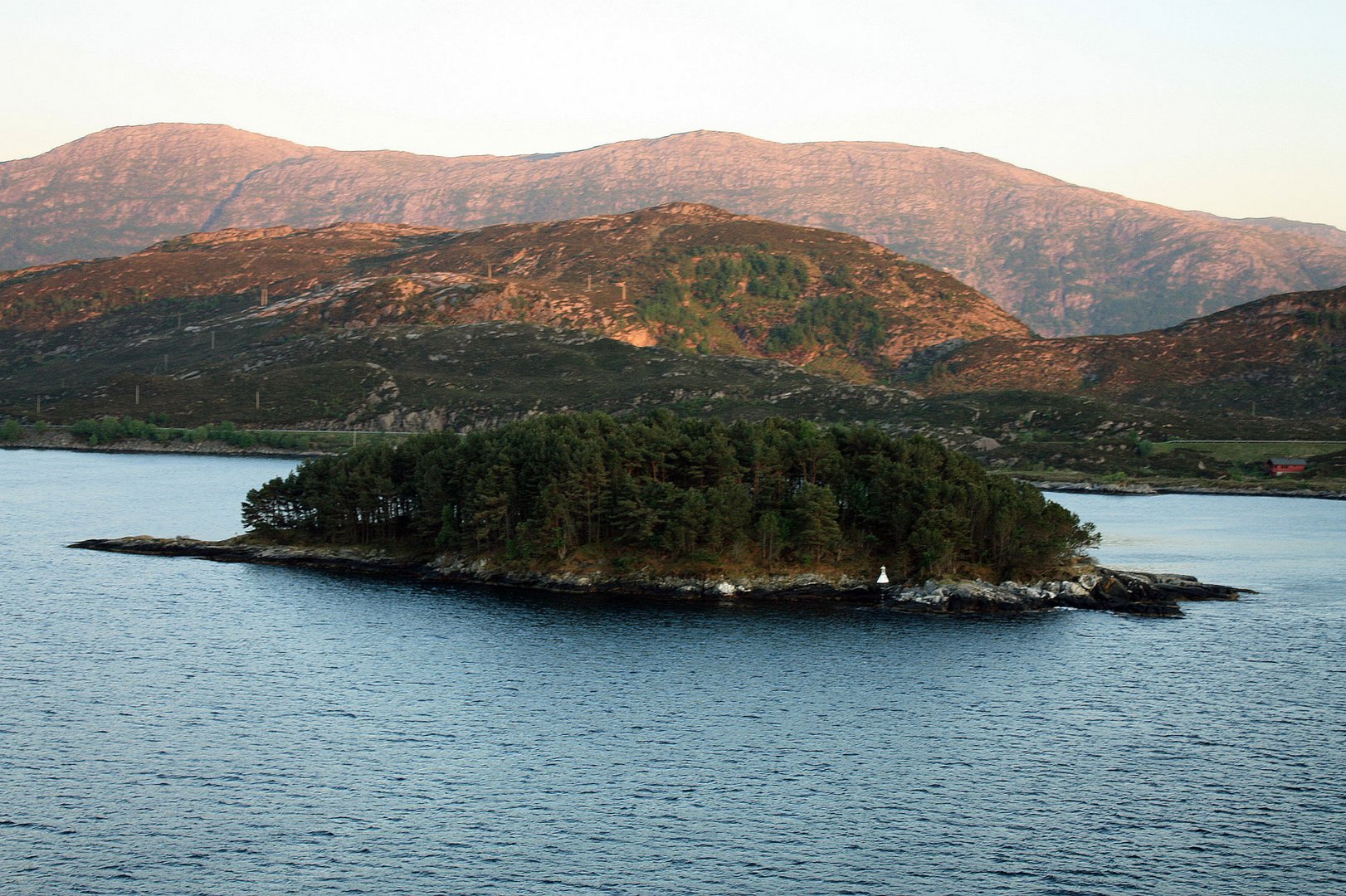 Insel im Fjord