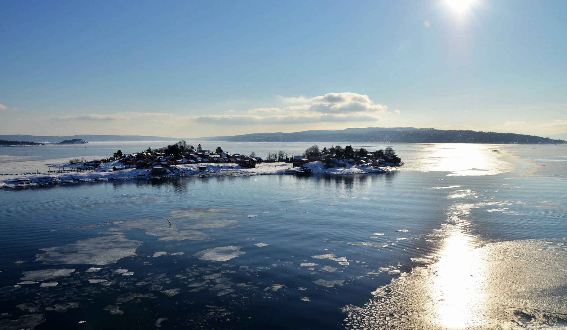 Insel im Gegenlicht