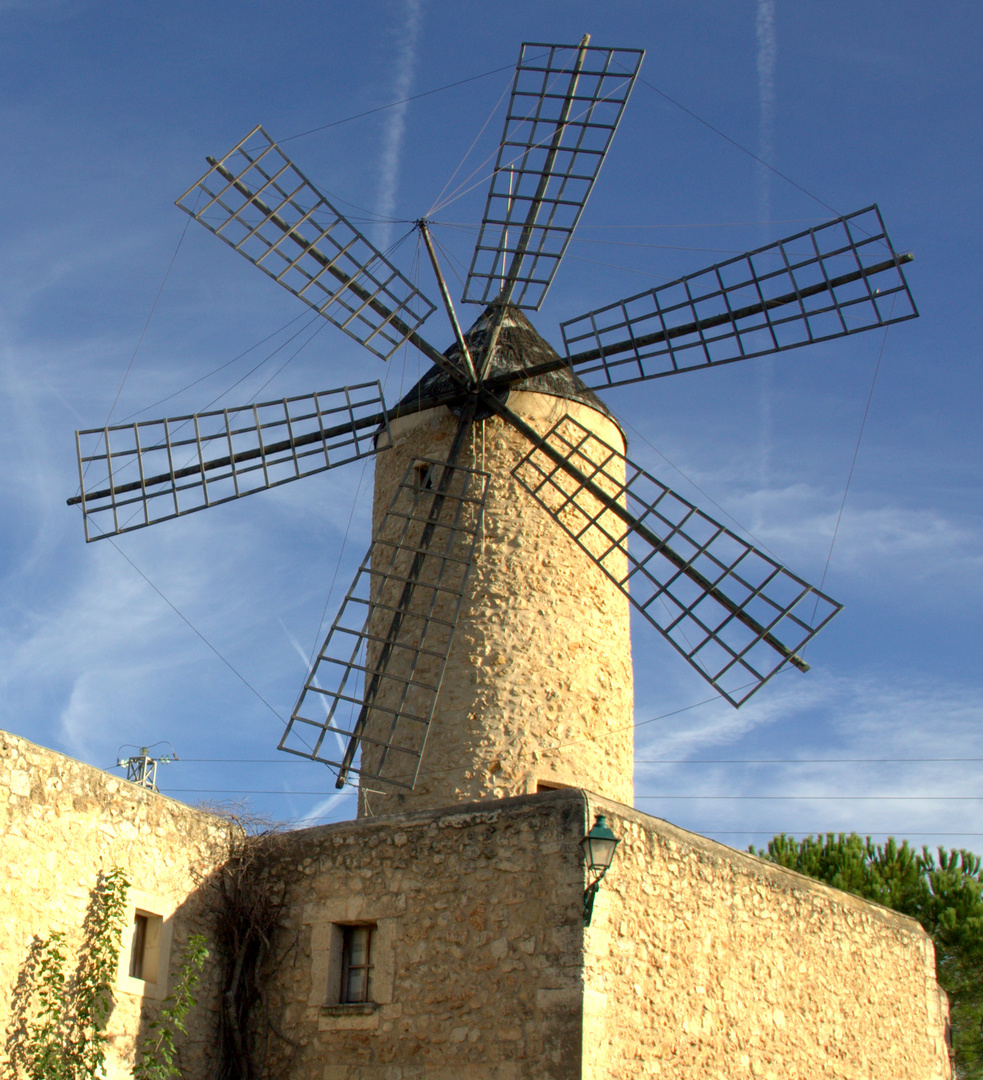 Insel Mallorca (E) -Windmühle Moli d´en Pau-