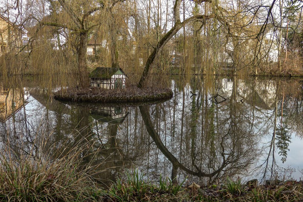 Insel mit Haus Foto & Bild landschaft, garten