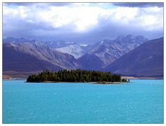 Insel Motuariki im Lake Tekapo