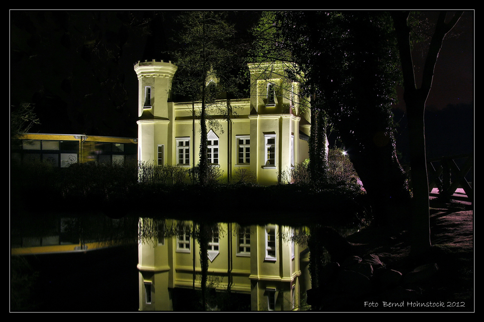 Insel-Schlösschen am linken Niederrhein ...