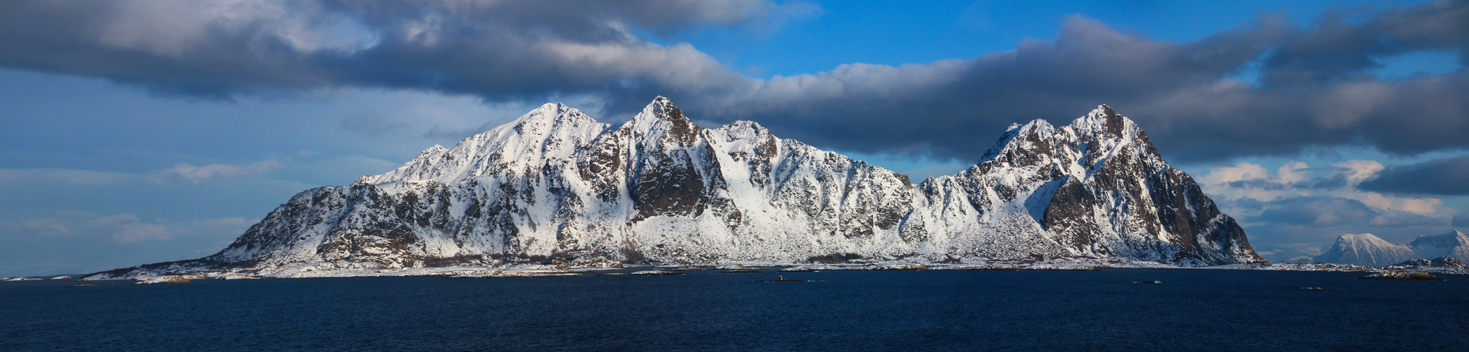 Insel Skrova kurz vor Svolvaer