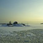 Insel vor Helsinki im Winter