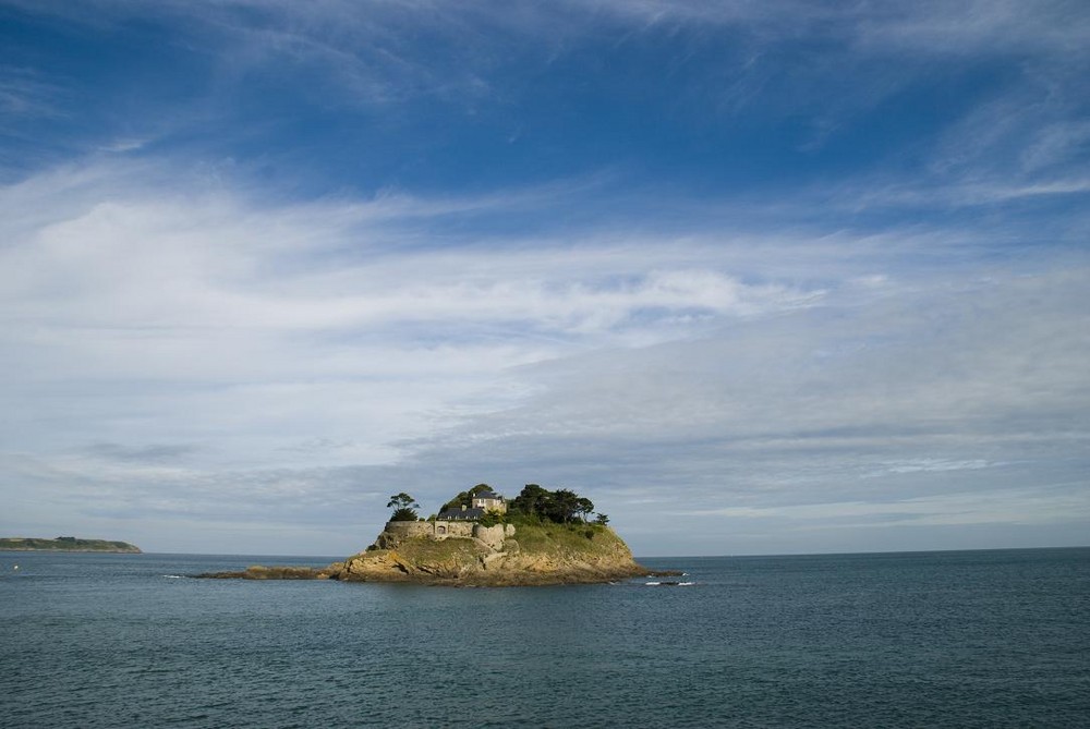 Insel zwischen St.Malo und Cancale meines Wissens in Privatbesitz