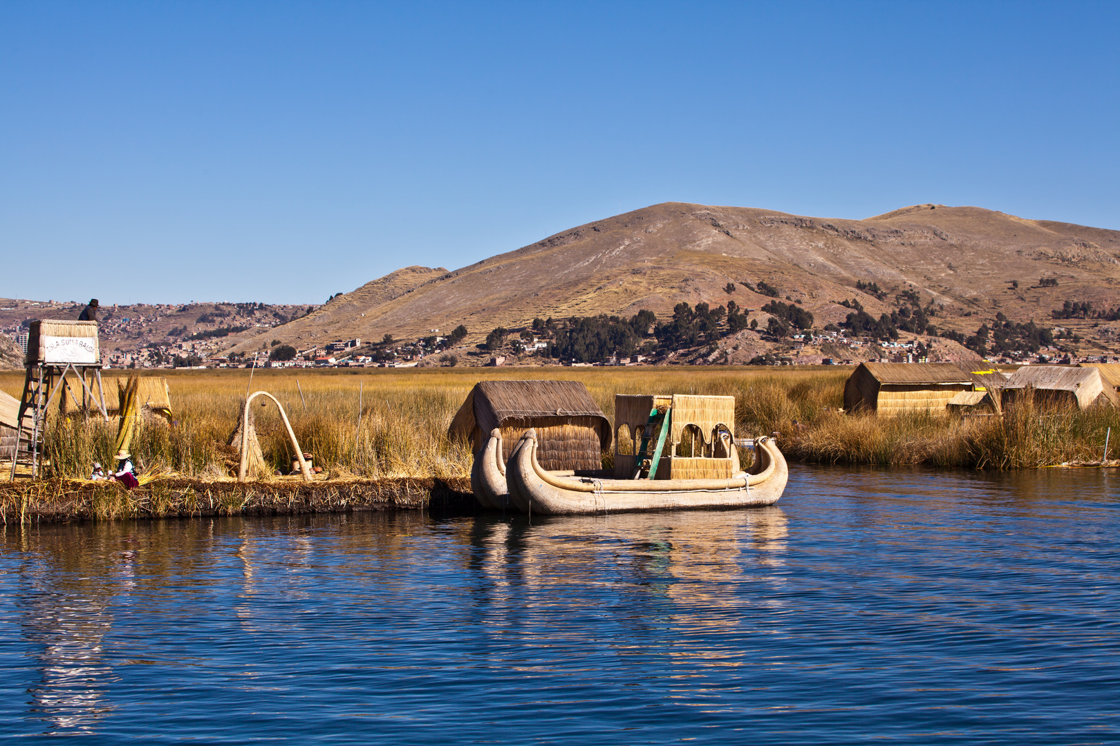 Inseln der Uros auf dem Titicacasee