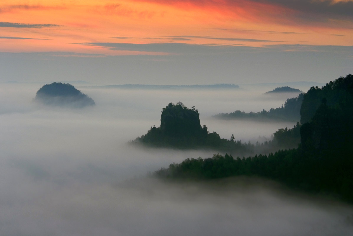 Inseln im Nebelmeer