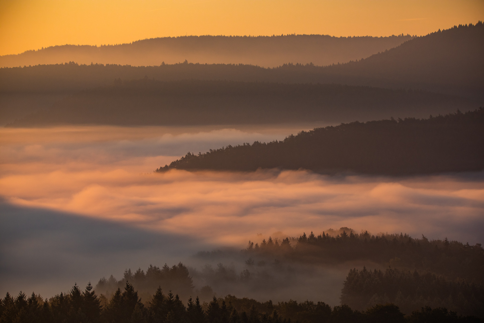 Inseln im Nebelmeer