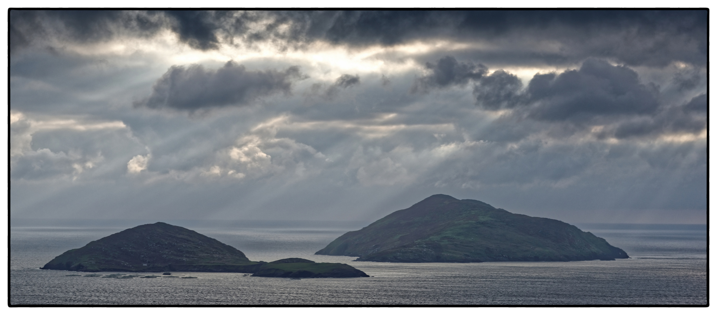 Inseln vor der Küste... (Scariff & Deenish islands)