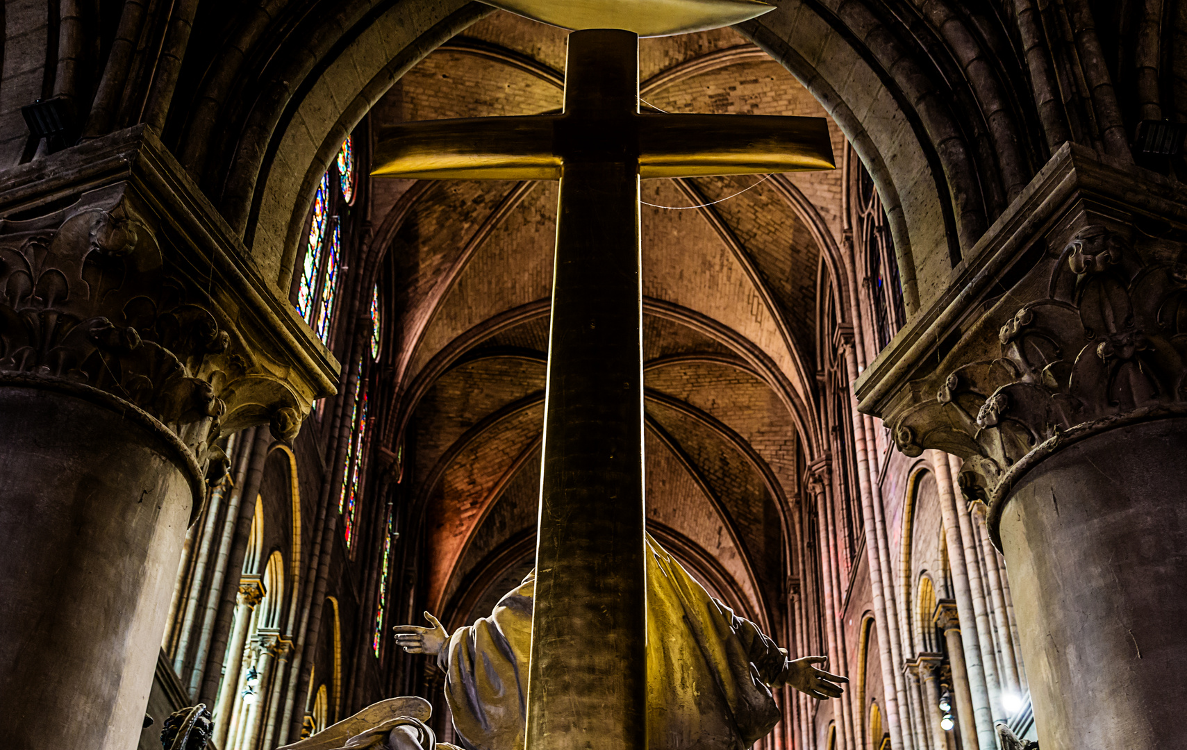 Inside notre dame