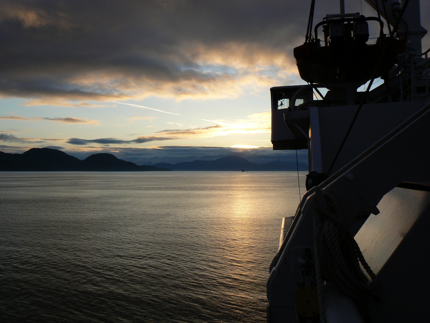 INSIDE PASSAGE - FROM THE FERRY - ALASKA