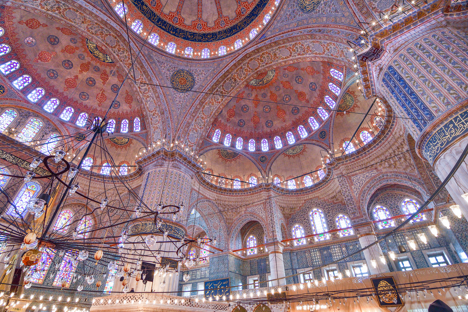 Inside Sultan Ahmed Mosque (1)