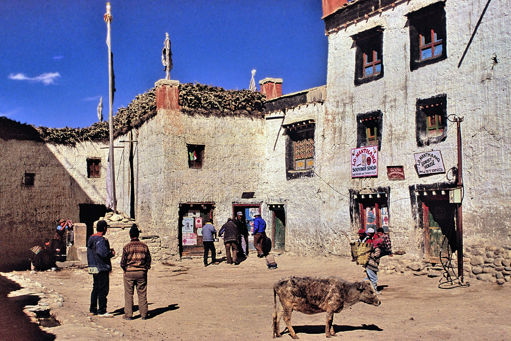 Inside the city wall in Mustang