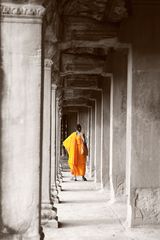 inside the temples of angkor