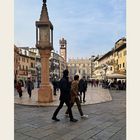 INsolita Piazza Erbe a Verona!!