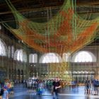 Installation Gaia Mother Tree vom brasilianischen Künstler Ernesto Neto - 3D Interlaced