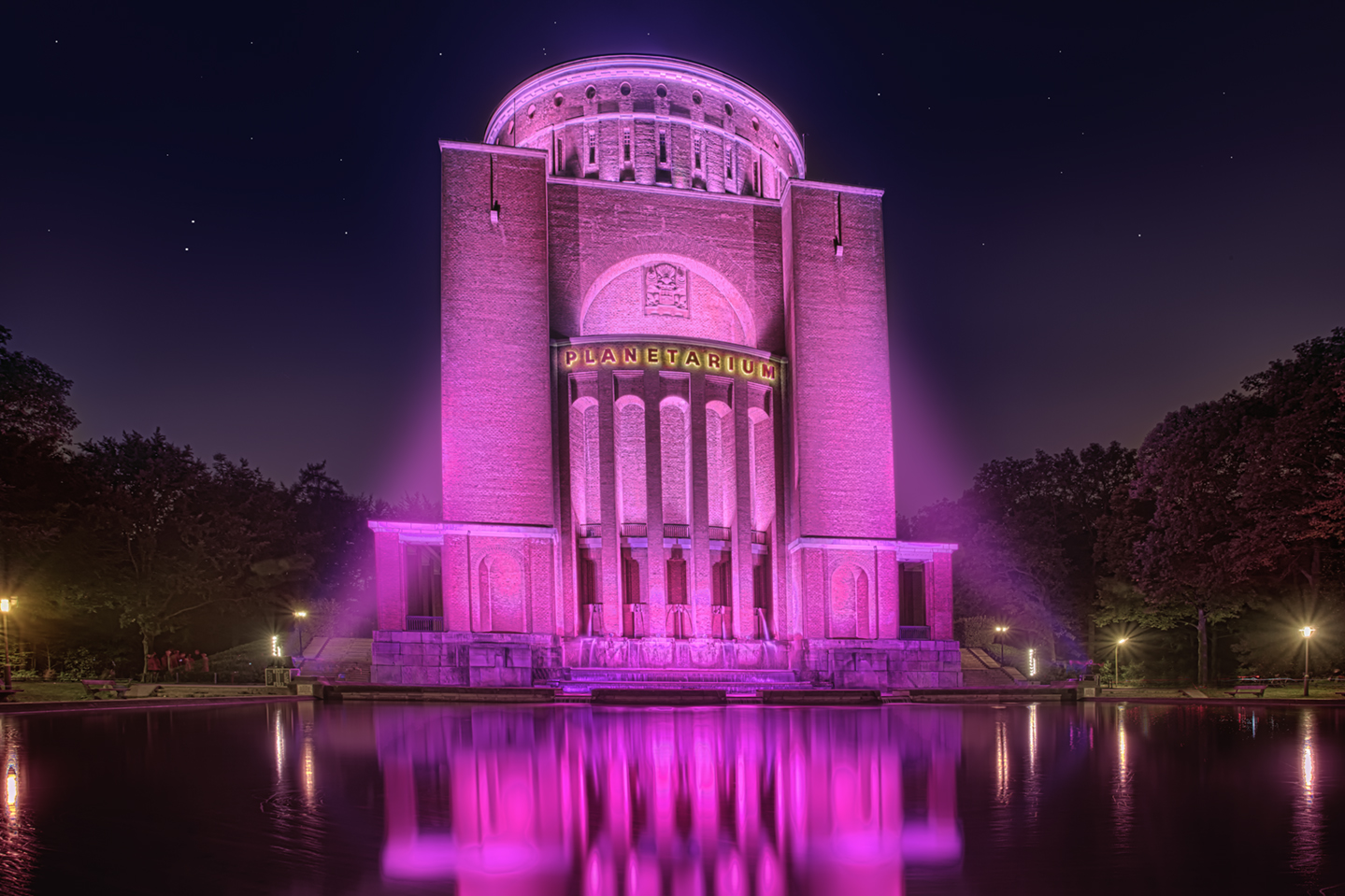 Int. Mädchentag in HH - Planetarium im Stadtpark