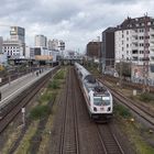 Intercity trifft Straßenbahn