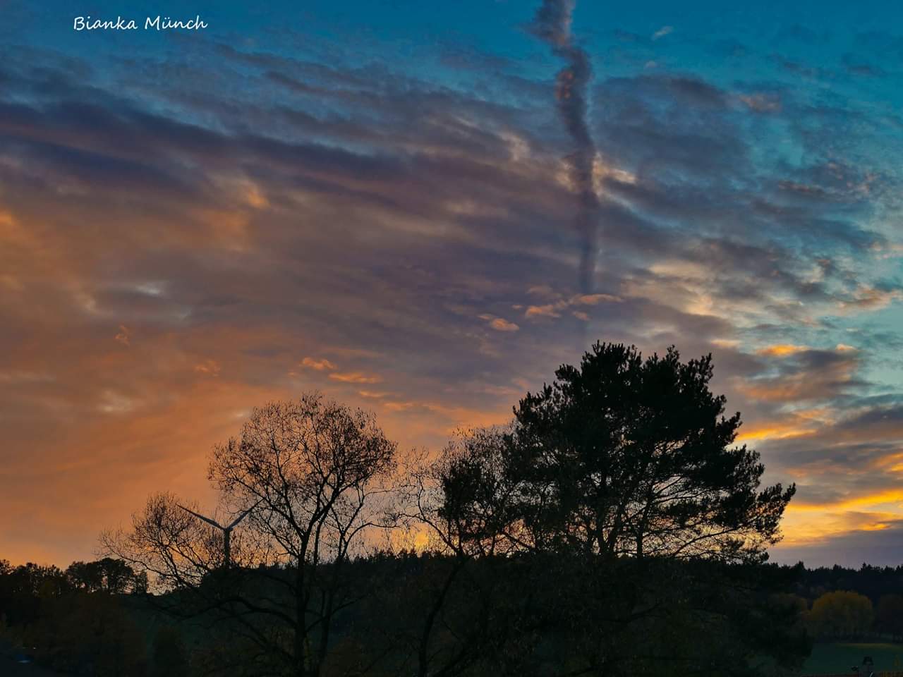 Interessante Wolke am Abendhimmel