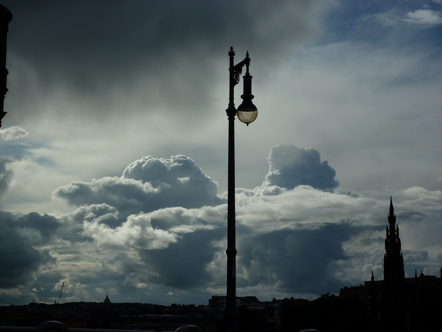 interessante Wolkenformation - aufgenommen in Edinburgh - Ende Juli 2012