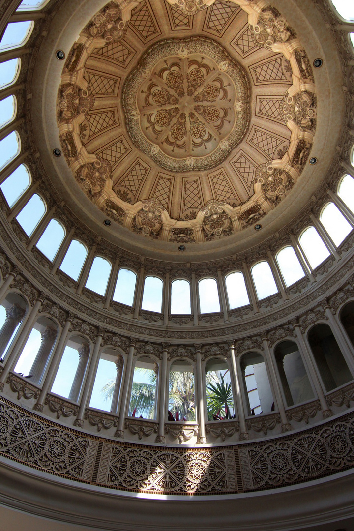 Interieur Kuppel des Palais Hotel, Bandung