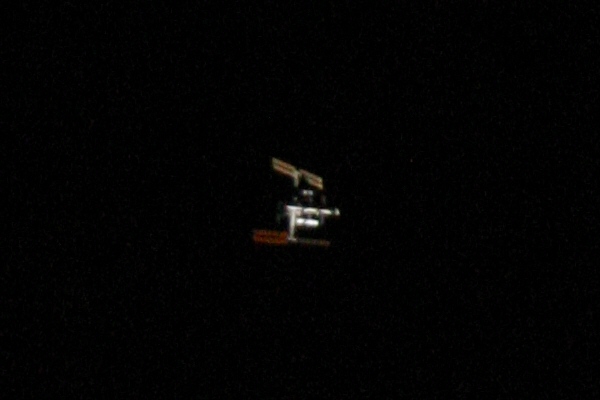 Internationale Raumstation ISS + Space Shuttle Atlantis