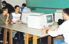 Internet-Café 1999