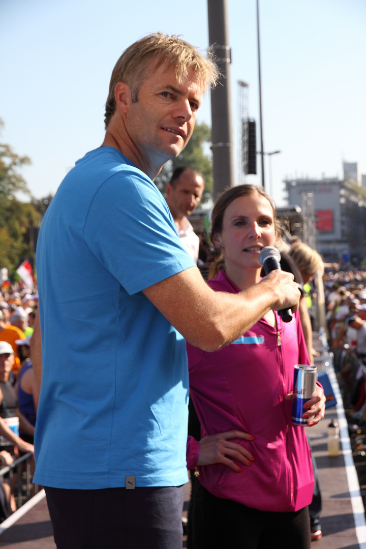 Interview mit Sabrina Mockenhaupt beim Köln Marathon 2011