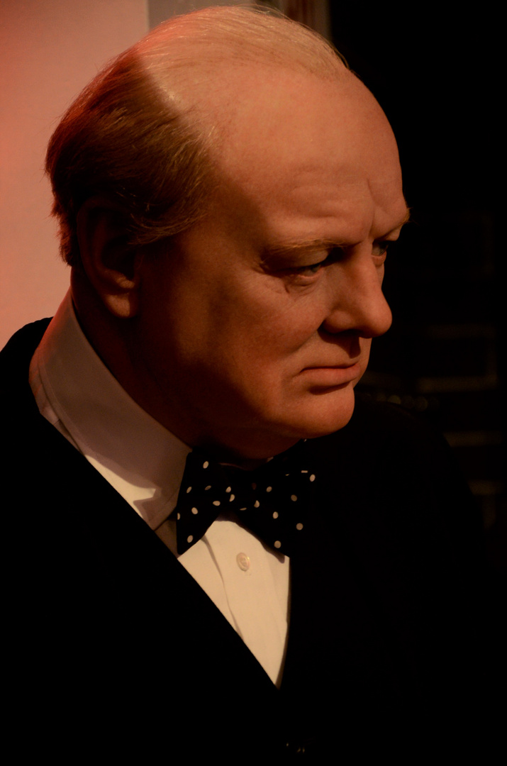 Into Madame Tussauds London - Churchill