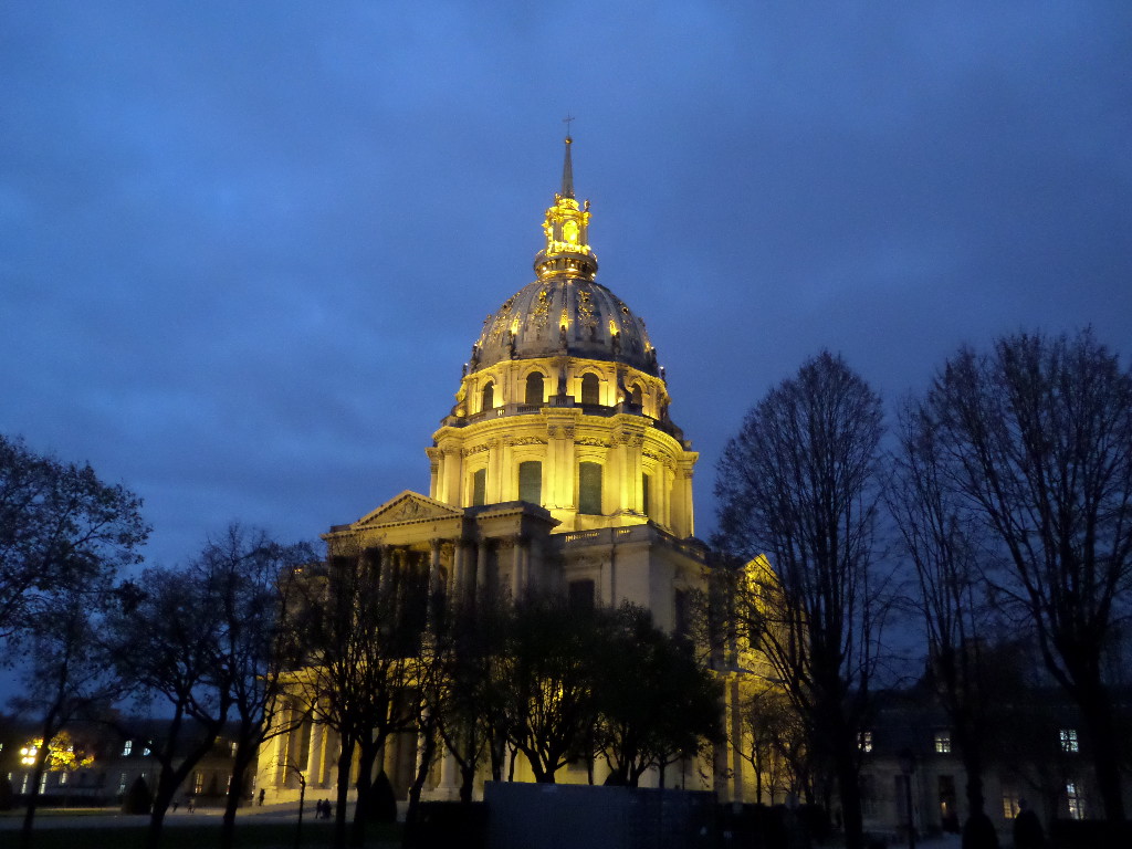 Invalidendom Paris Frankreich (in der blauen Stunde)