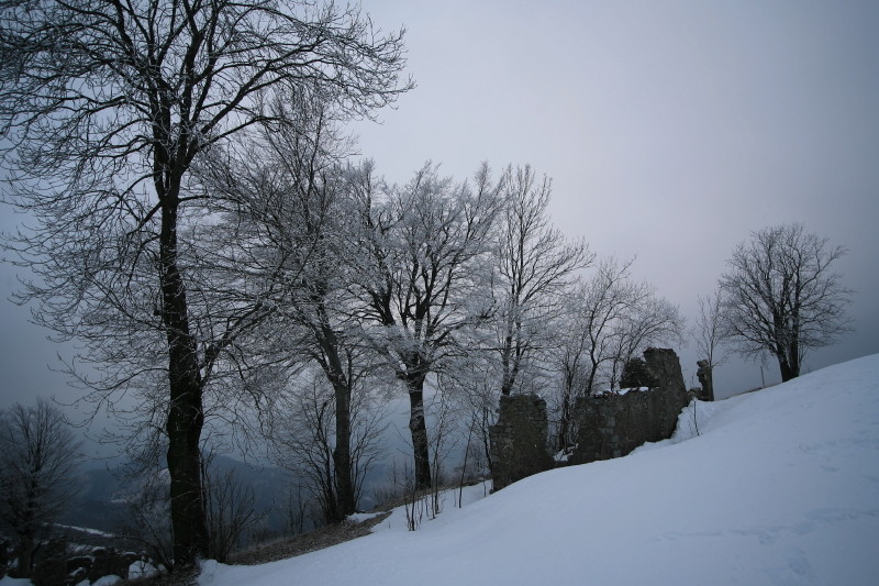 Inverno in Valcava (valle Imagna BG)