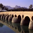Iran 59 (30,29) - Isfahan,die Shahrestan-Brücke